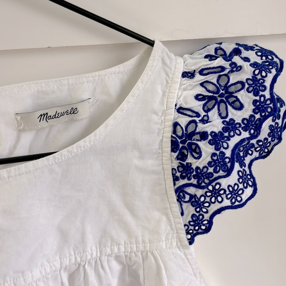 MADEWELL | EUC Story Top White with Blue Floral Embroidery Ruffle Cap Sleeve - Picture 2 of 11